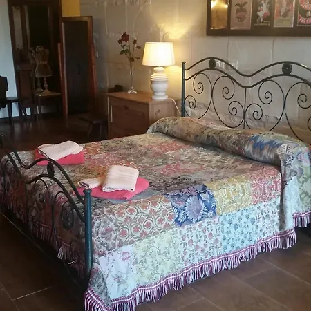 Bed and Breakfast La Nicchiarica 3*